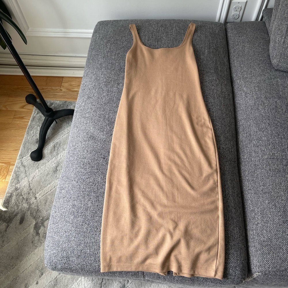 Zara Elegant Tan Sleeveless Dress